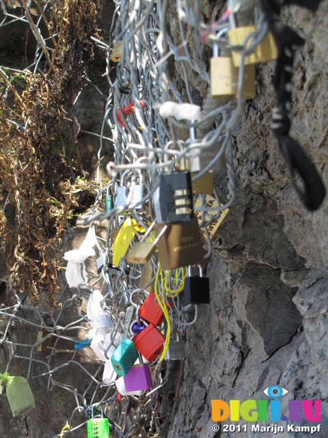 SX19549 Locks at Cinque Terre Coastpath, Italy